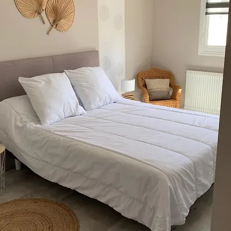 - T3 Pres Du Centre, Et Parc Mauresque, Balcon Et Equipements Complets - Fr-1-319-458 Apartment